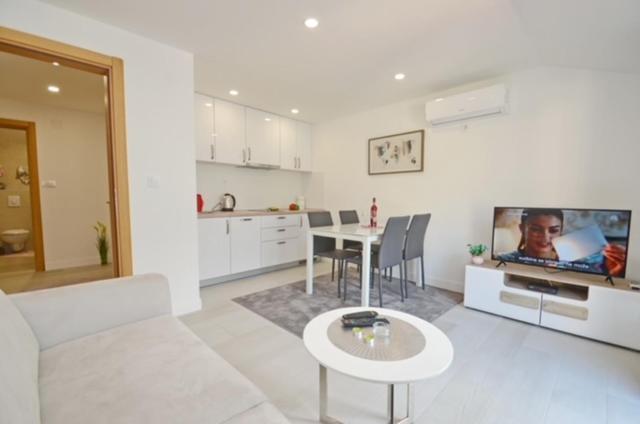 Nikola Lux Apartments Muo 외부 사진