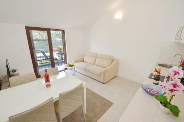 Nikola Lux Apartments Muo 외부 사진