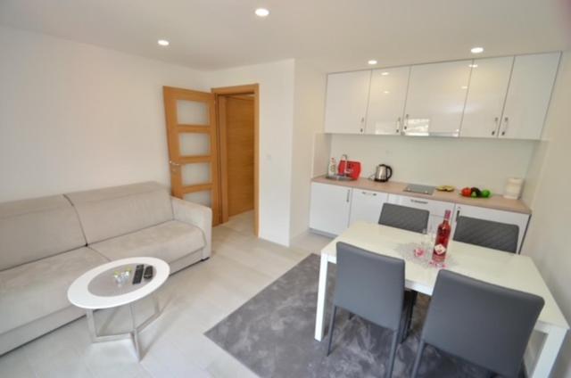 Nikola Lux Apartments Muo 외부 사진